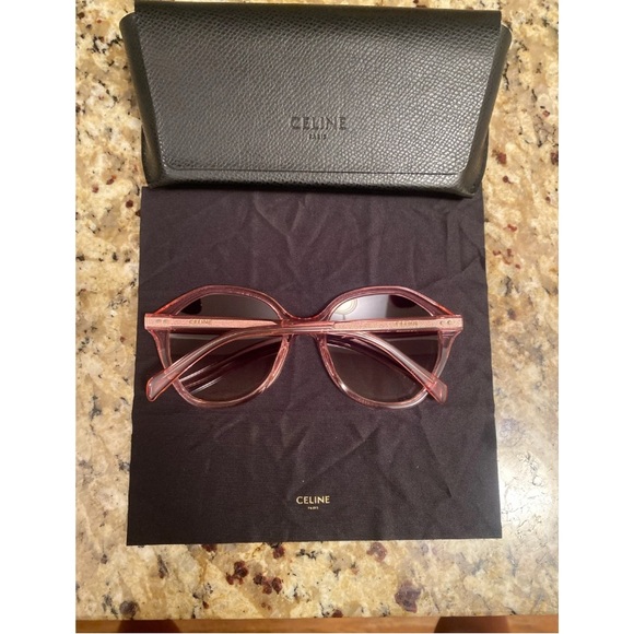 Céline oversized sunglasses - light pink - worn once - pristine - Picture 5 of 9